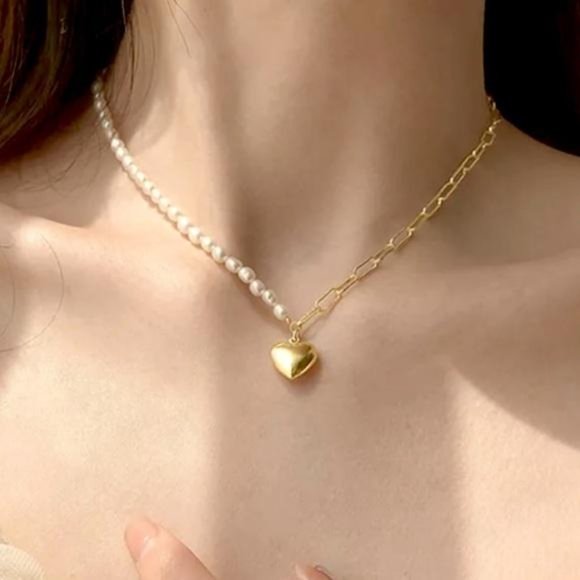 NEW** 18K GOLD ELEGANT LOVE PEARL NECKLACE, NICE NECKLACE, CUTE NECKLACE